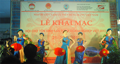 khai-mac-trien-lam-giang-vo