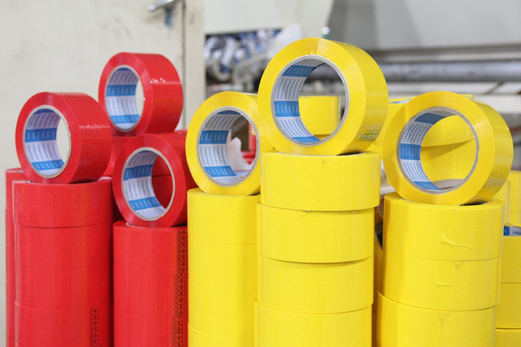 Keo Acrylic Là Gì? Ứng Dụng Trong Việc Sản Xuất Băng Dính IMG_0063